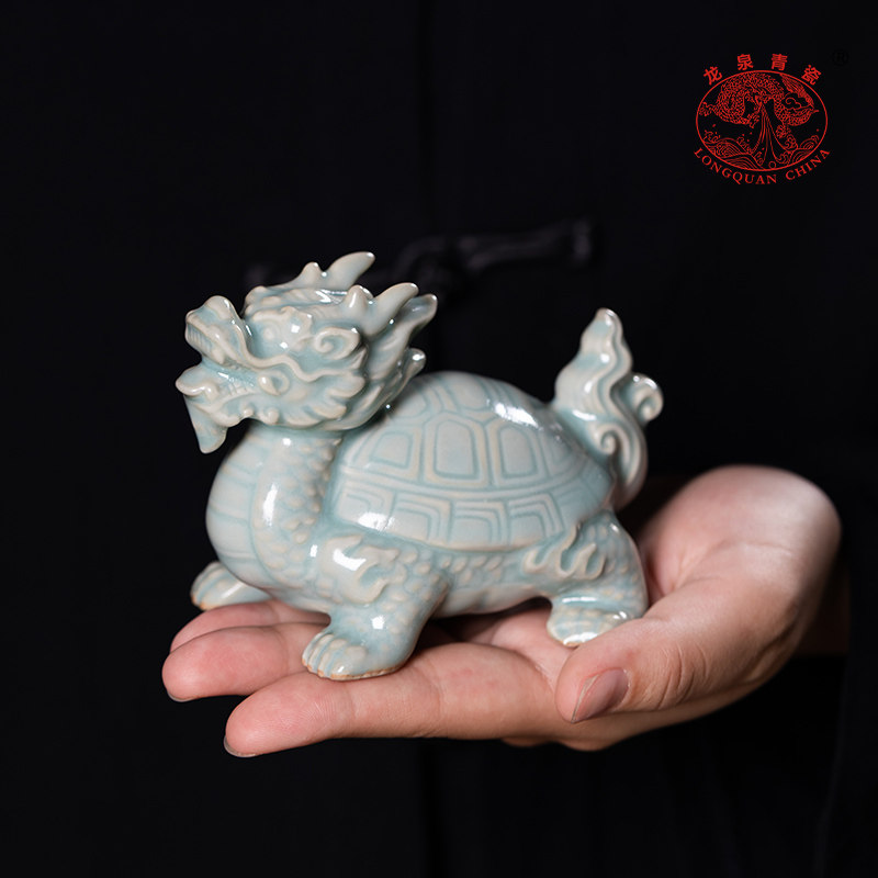 龙泉青瓷招财龙龟摆件精品茶宠龙年茶玩茶桌茶台装饰品吉祥物配件