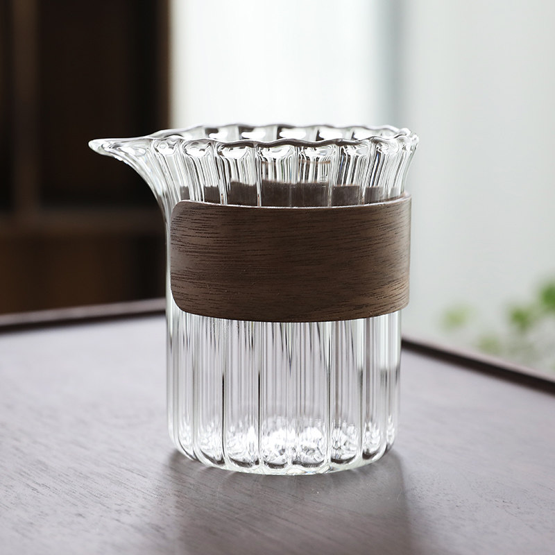 竖纹玻璃公道杯防烫竹握功夫茶具公杯分茶器耐热茶海茶器高档单个