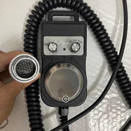 三菱发那科CNC 加工中心诺信宝鸡机床电子手轮东侧手轮外挂手持盒