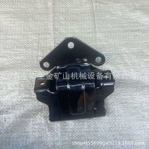 三一SKT105S95S前面罩铰链总成130907000511A 宽体车配件大全