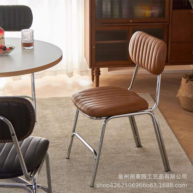 复古铁艺餐椅现代简约工业风皮革餐厅椅北欧酒吧咖啡厅靠背椅子