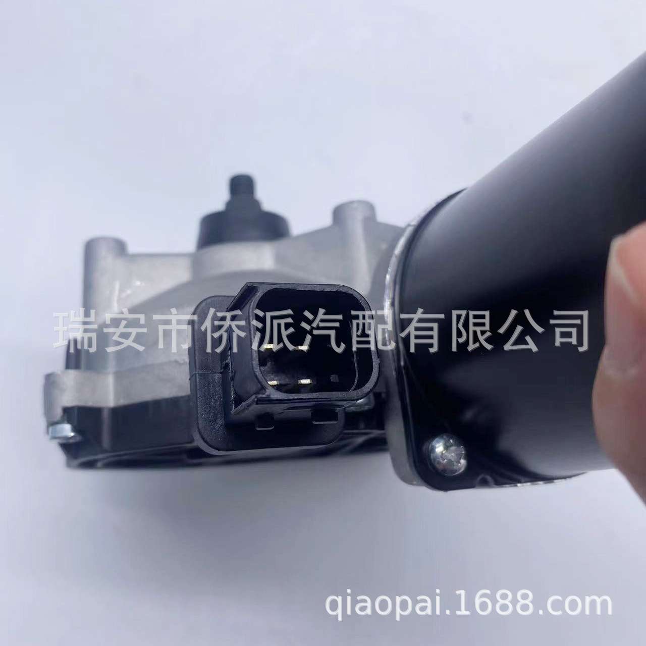 外贸跨境适用斯坦尼亚雨刷电机雨刮连动杆配件2558026 2039222