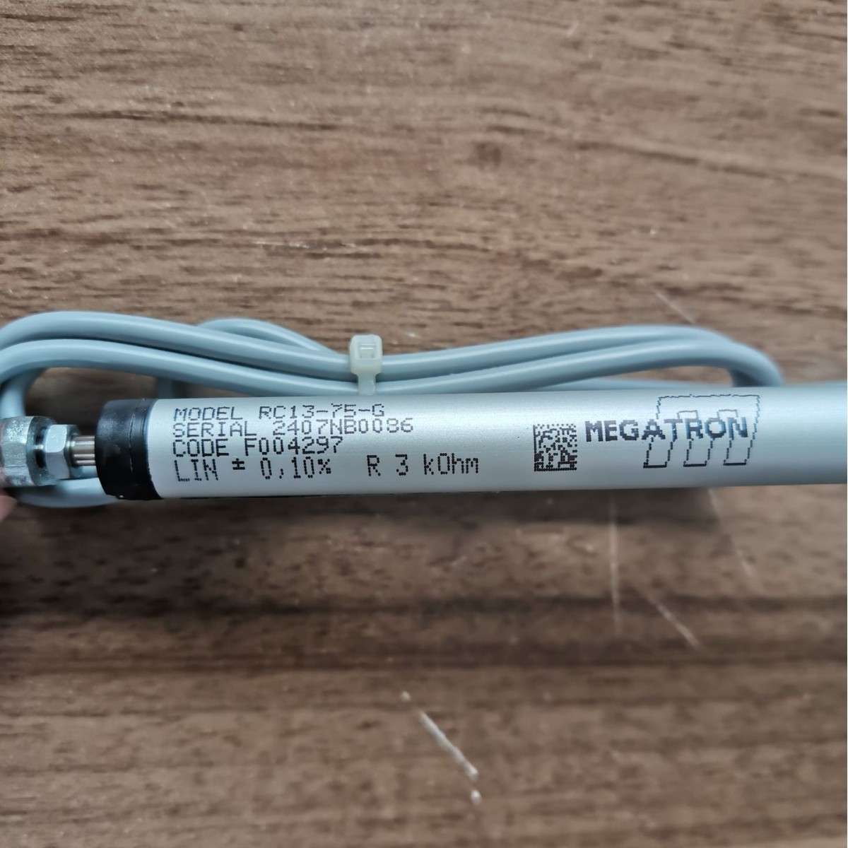 供应德国 Megatron 编码器 129390 MOL40 6 50 1224 BZ NPN