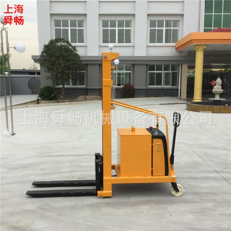 热卖小型配重式电瓶堆高铲车 集装箱货物装卸车 充电动升高叉车