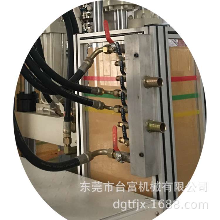 立式注塑机配件厂家直供 专业制造立式注塑机水排厂家成型机配件