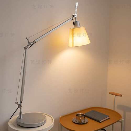 意大利Artemide Tolomeo摇臂伸缩设计师客厅书房中古床头阅读台灯
