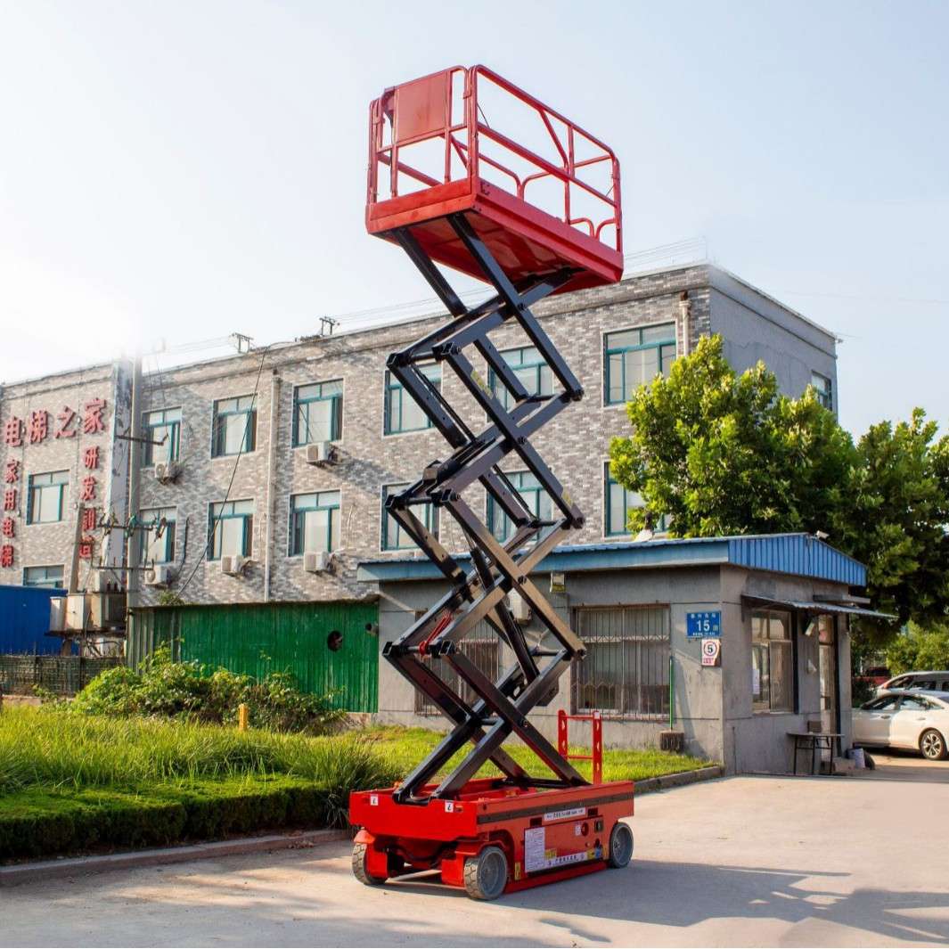 自行剪叉式升降平台小型液压电动自行剪叉高空维修作业 升降机