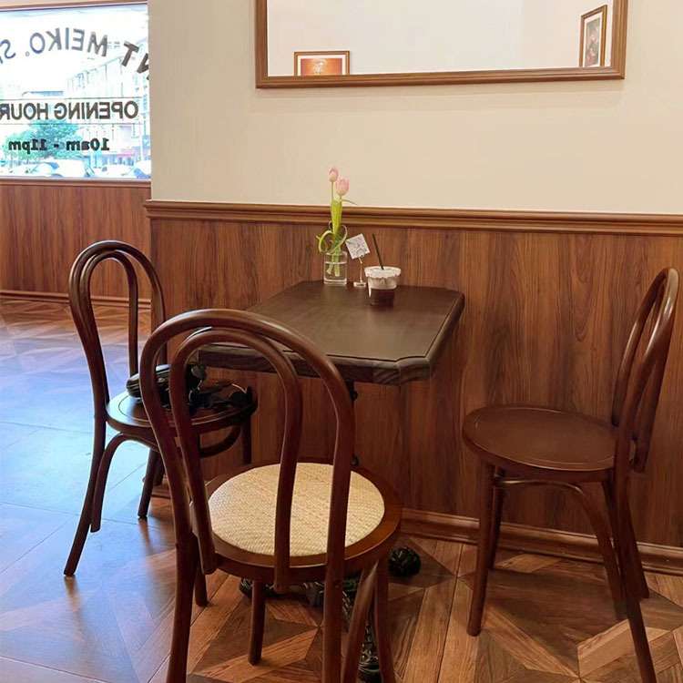 美式复古实木餐桌烘焙甜品店咖啡厅酒吧桌椅组合中古民宿小圆方桌