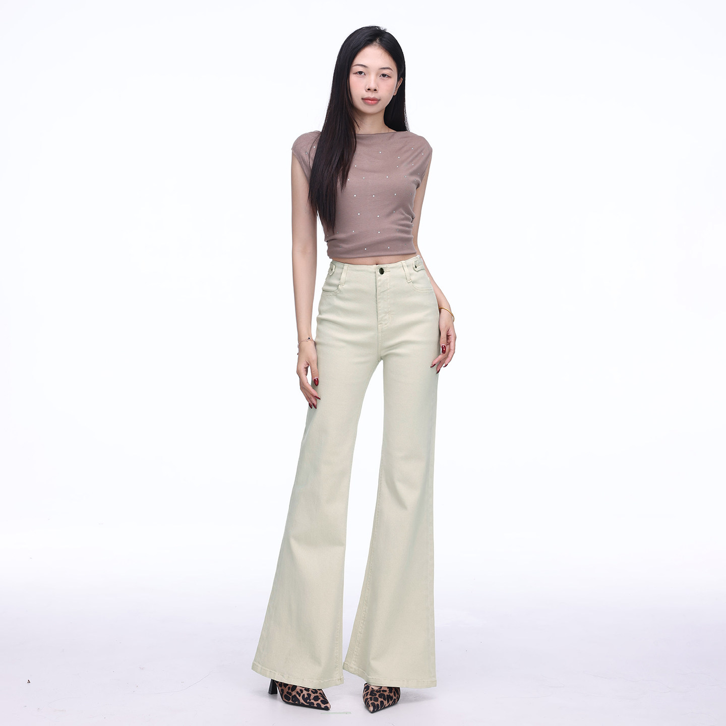 米杏色微喇牛仔裤女夏季薄款通勤