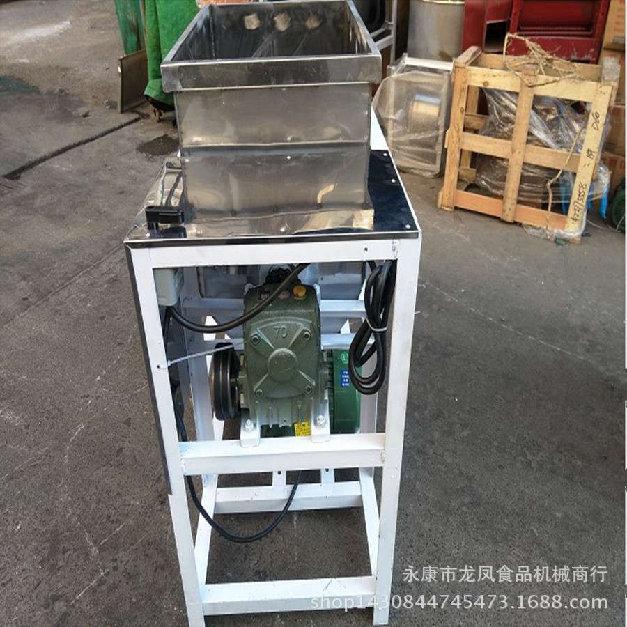 50公斤家用电动和面机器 自动绞拌面机 100斤搅拌机 搅面粉和面团