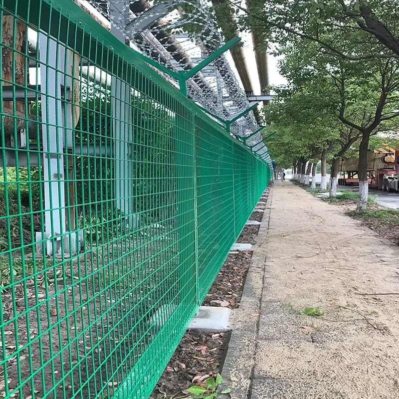 桃型柱护栏铁丝网围栏折弯铁丝网栅栏围墙钢丝防护栏机场小区网栏