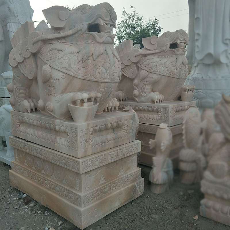 厂家现货供应晚霞红材质貔貅石雕景观园林摆件 可按需设计