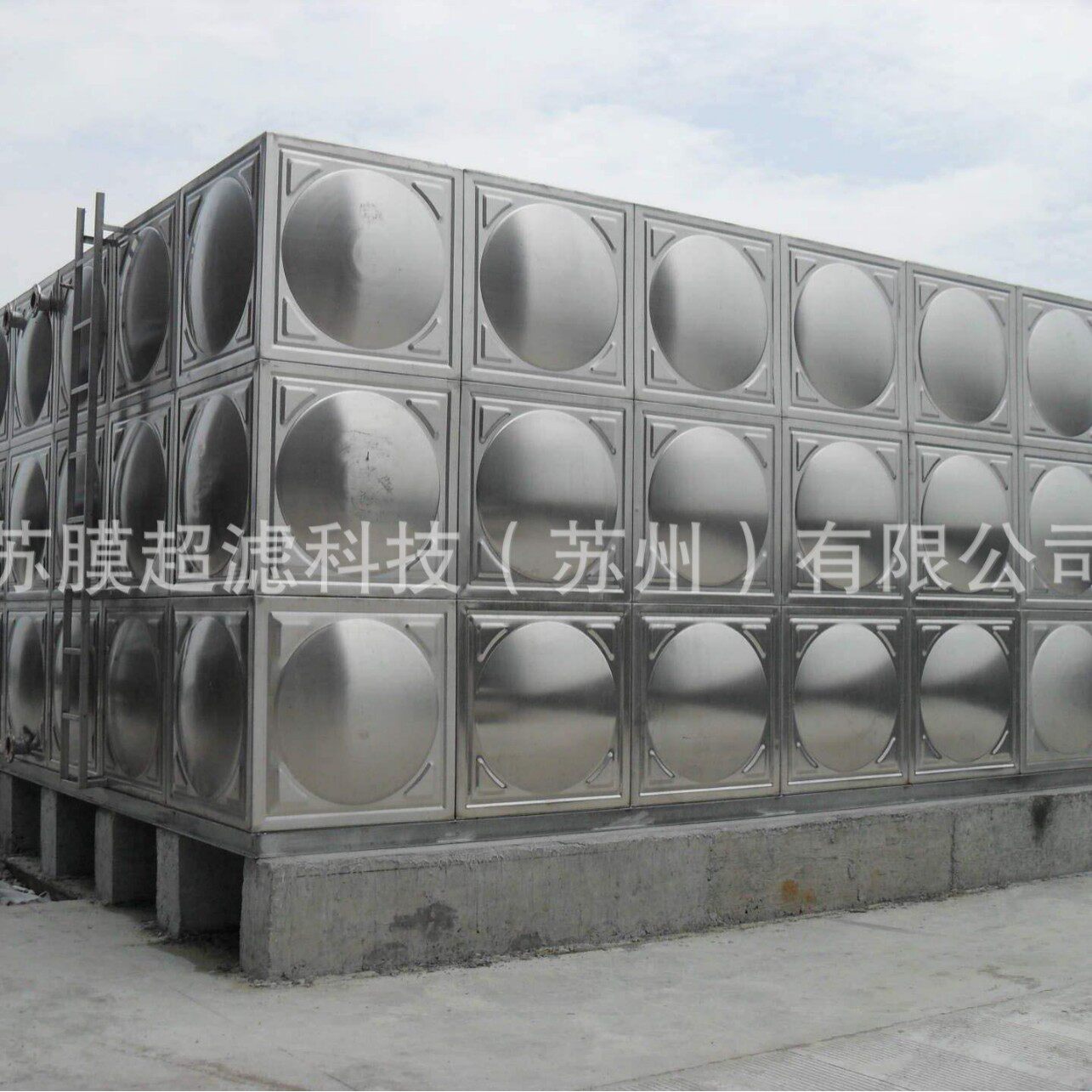 不锈钢水箱5吨大型不锈钢冲压水箱方形水箱5吨水塔水箱不锈钢