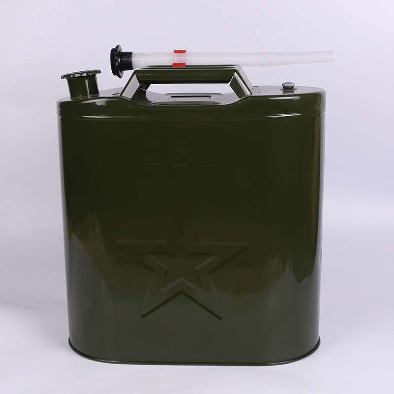森林防火燃料储备桶24L绿色铁皮备用油桶森林背水桶