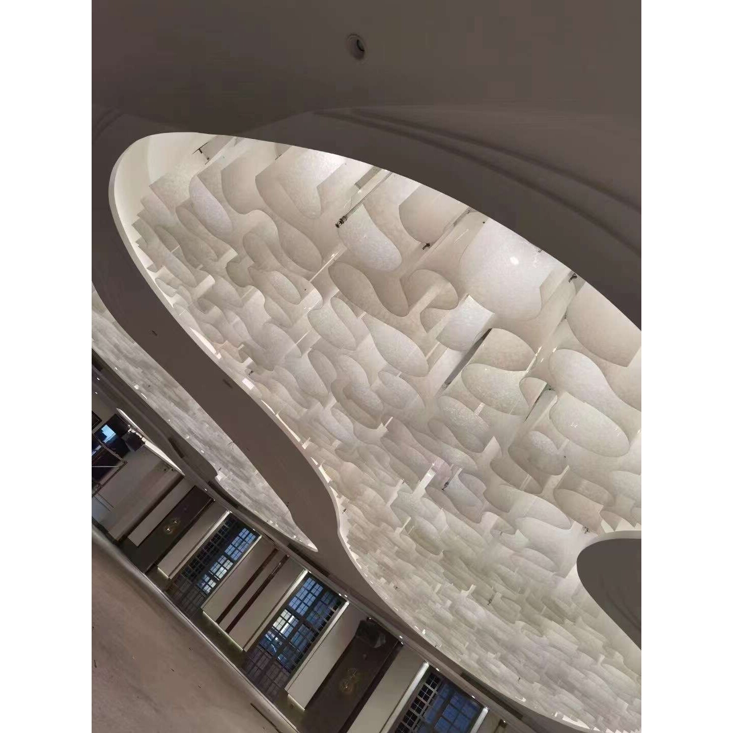 酒店大堂造型亚克力异形大吊灯欢迎甲方设计公司来图来样咨询考察