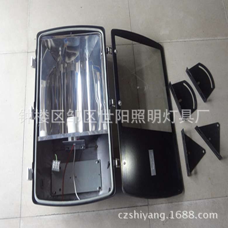 工矿隧道灯具超亮长时间照明耐用铝制外壳大功率光源稳定输出照明