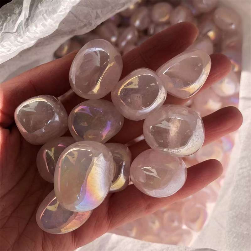 天然粉晶大颗粒滚石电镀粉晶碎石原石扩香石鱼缸跨境欧美水晶碎石
