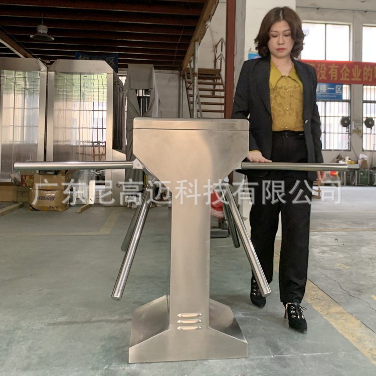 304不锈钢三辊闸自动摆闸快速翼闸人行通道门禁人脸识别全高转闸
