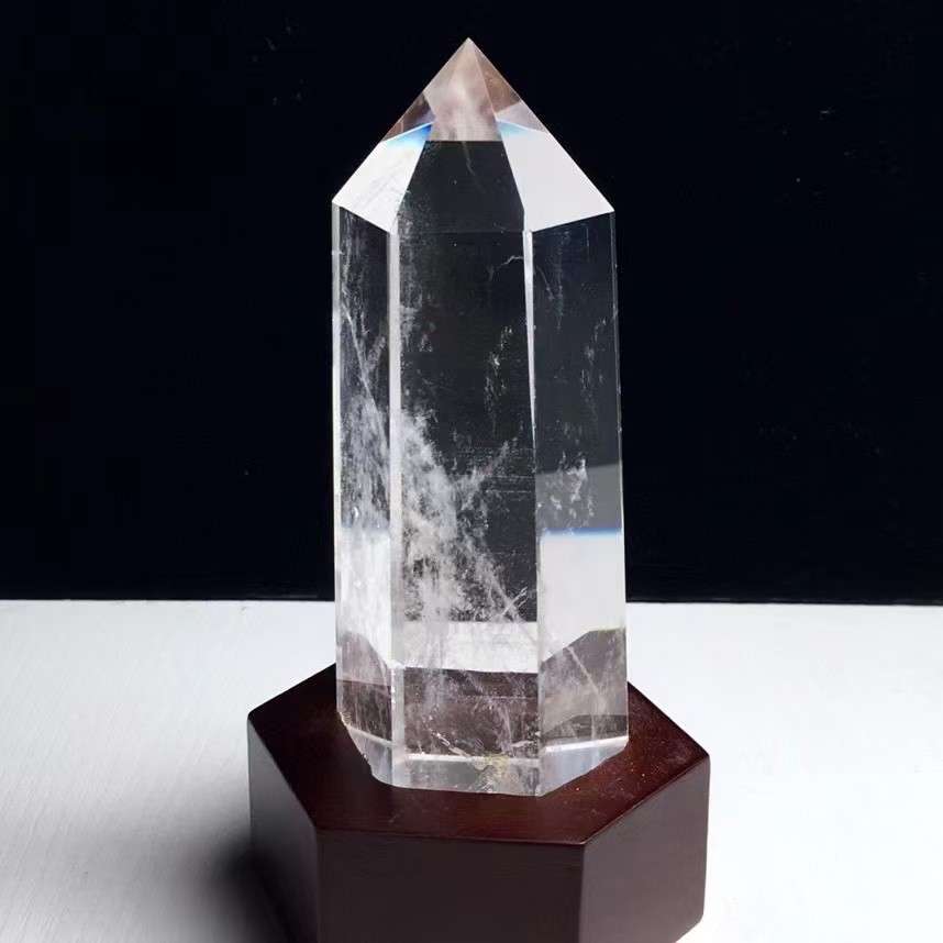 热卖款天然白水晶柱白水晶单尖六棱柱原石打磨家居办公摆件