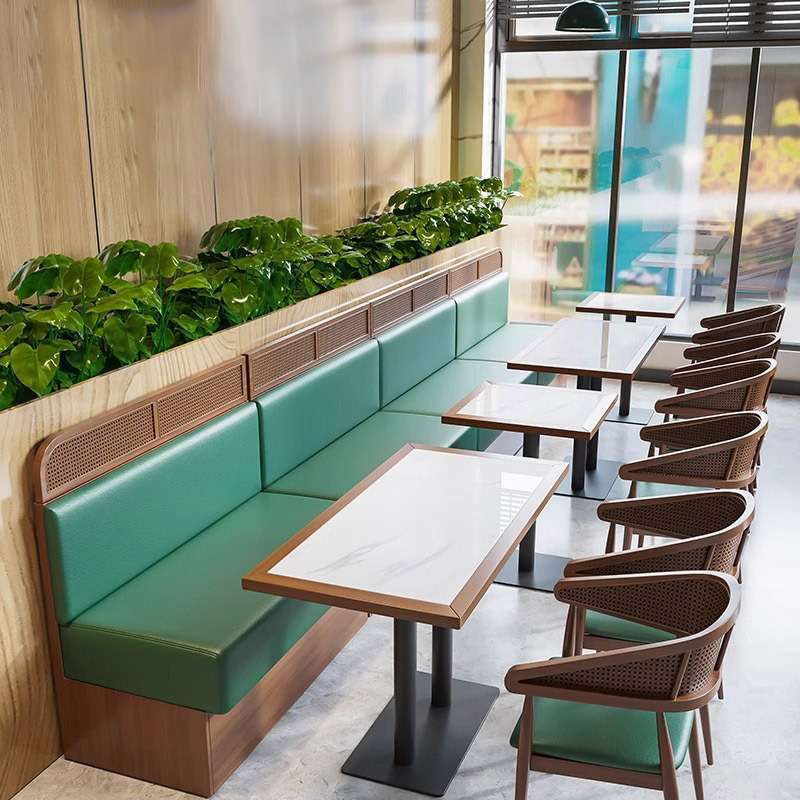 餐饮饭店面馆商用餐厅实木卡座沙发双人长椅藤编靠背创意清吧卡坐