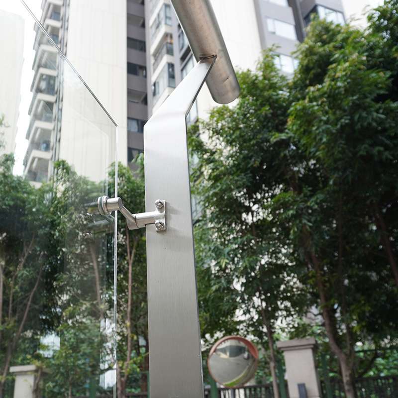 室内外304不锈钢双片栏杆钢化玻璃护栏立柱 商场阳台楼梯扶手厂家