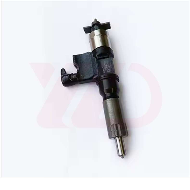 高品质柴油喷射器燃油喷嘴095000-0660 23670-51060 5284016
