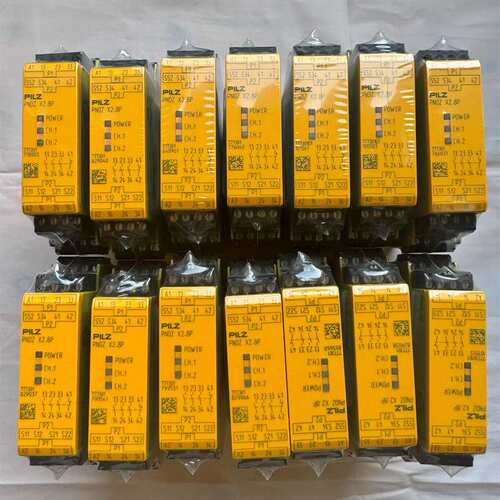 PILZ皮尔兹774500安全继电器774585PNOZ XV2保护继电器安全门