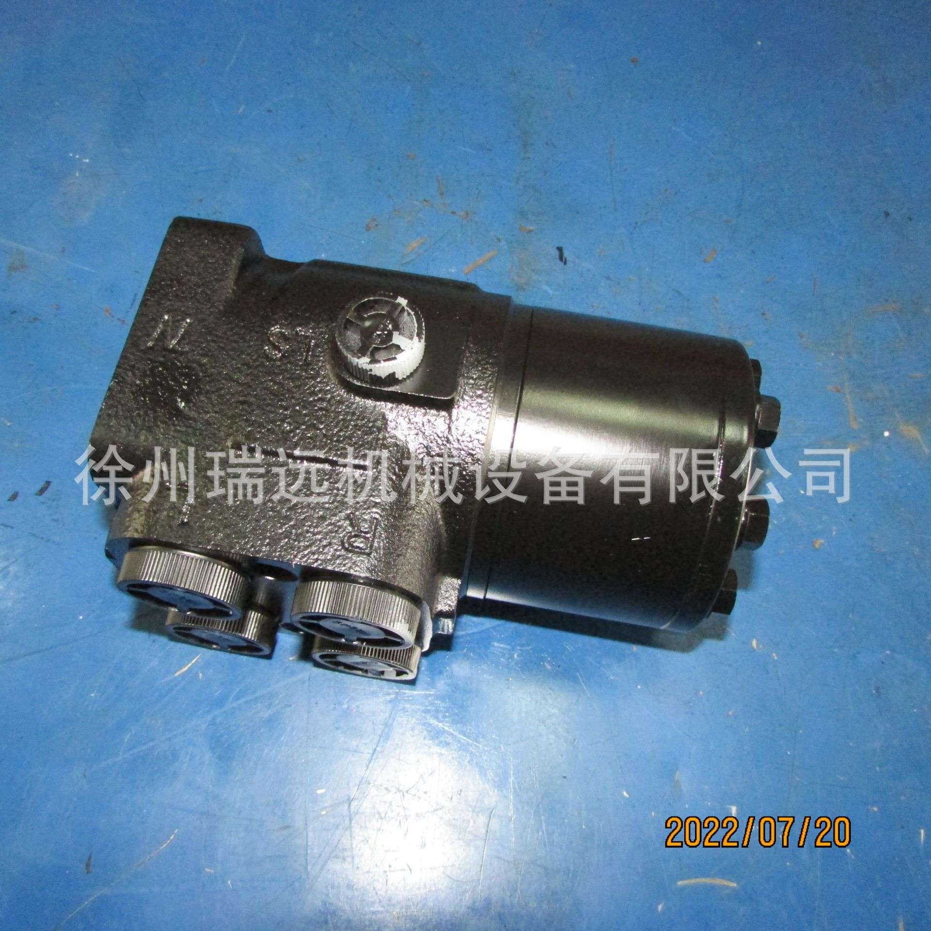 供应徐工装载机配件803086404 XCEL80-1000转向器(花键） - 实物图