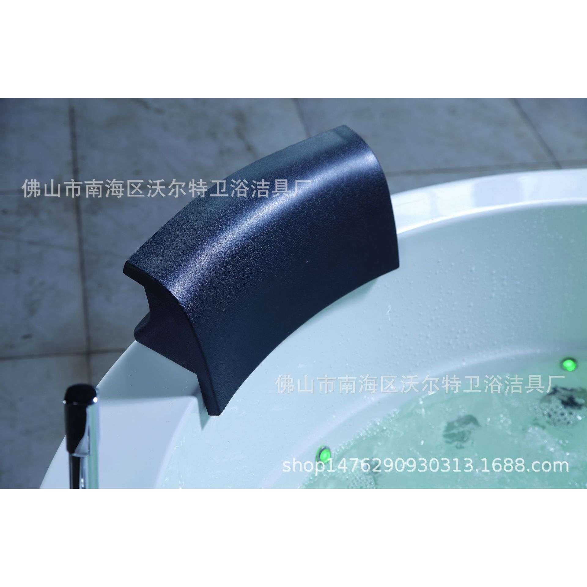 瀑布出水舒适圆形亚克力浴缸—嵌入式冲浪按摩缸 WB-5020