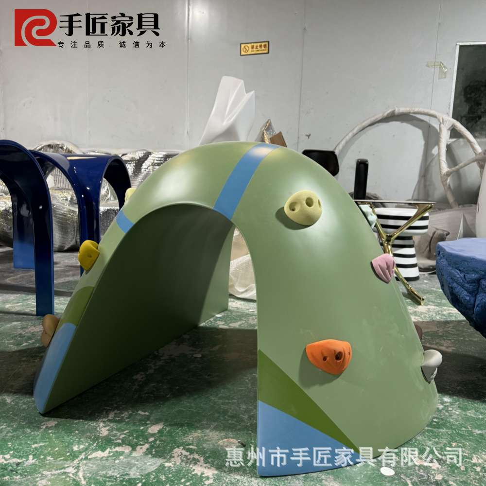 创意乐园亲子酒店样板房游乐装置家具玻璃钢滑梯学校户外摆件手工