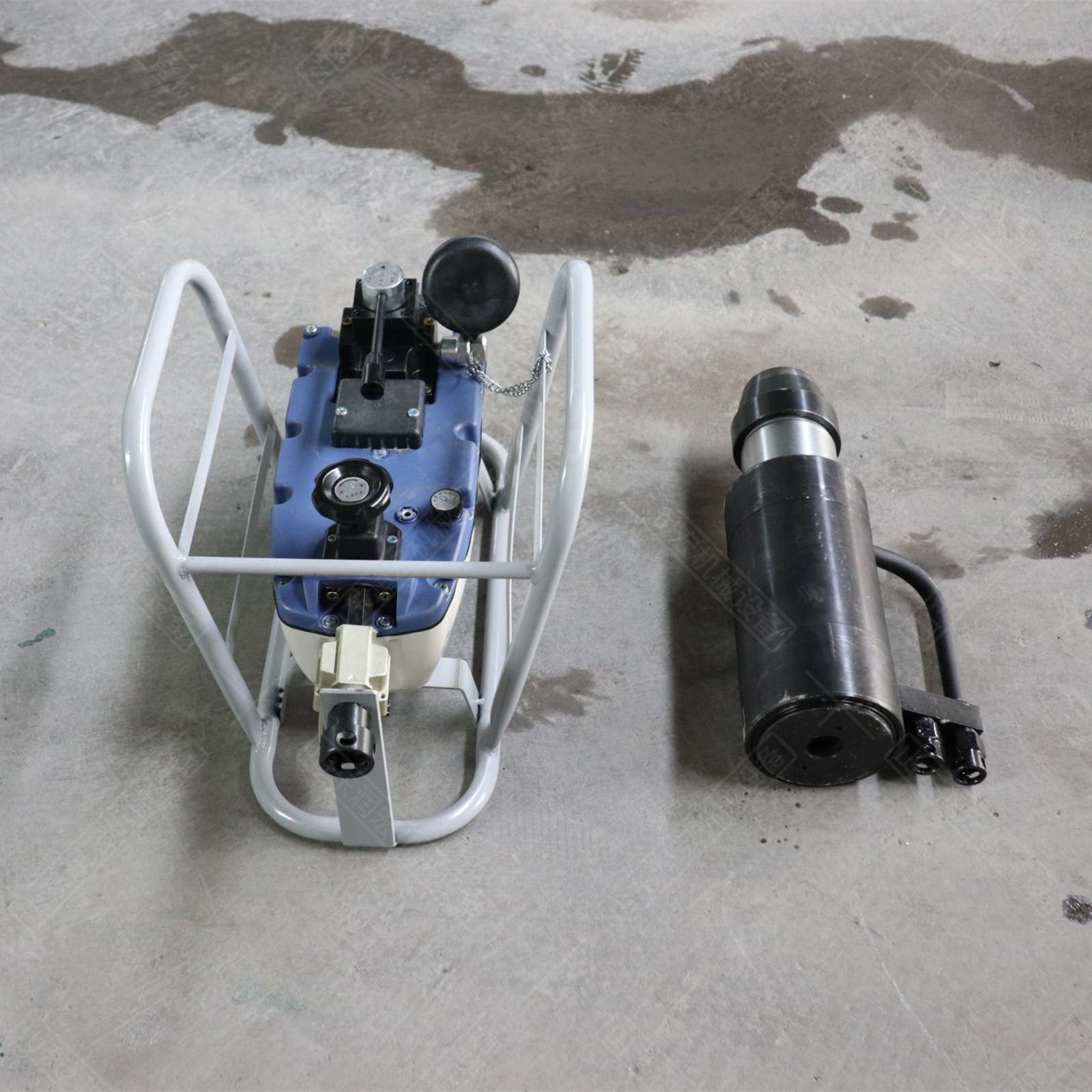 矿用锚索张拉机具MQ22-400/63气动张拉千斤顶风动40吨退锚器