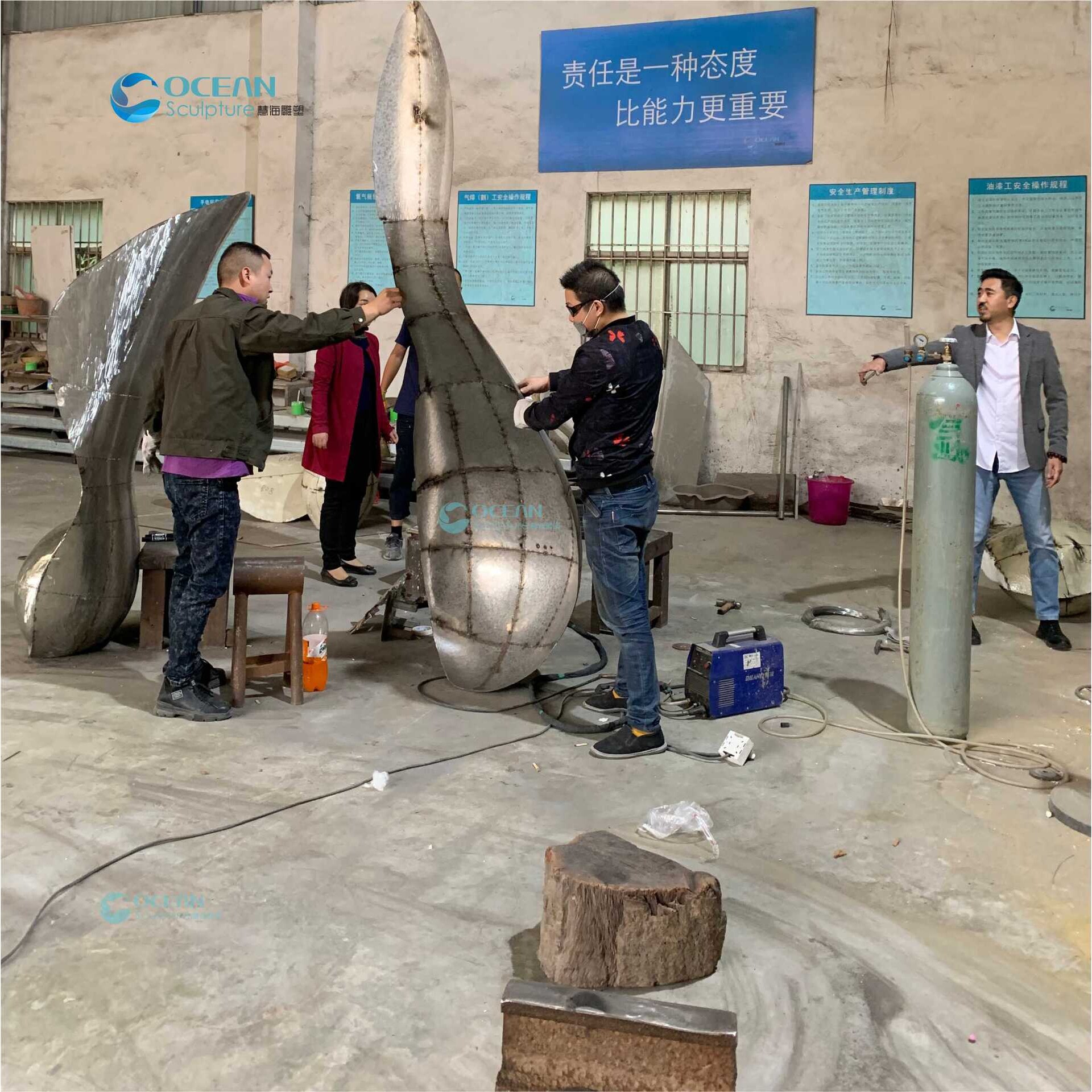 海南房地产发光水晶雕塑 水滴不锈钢雕塑 电镀雕塑