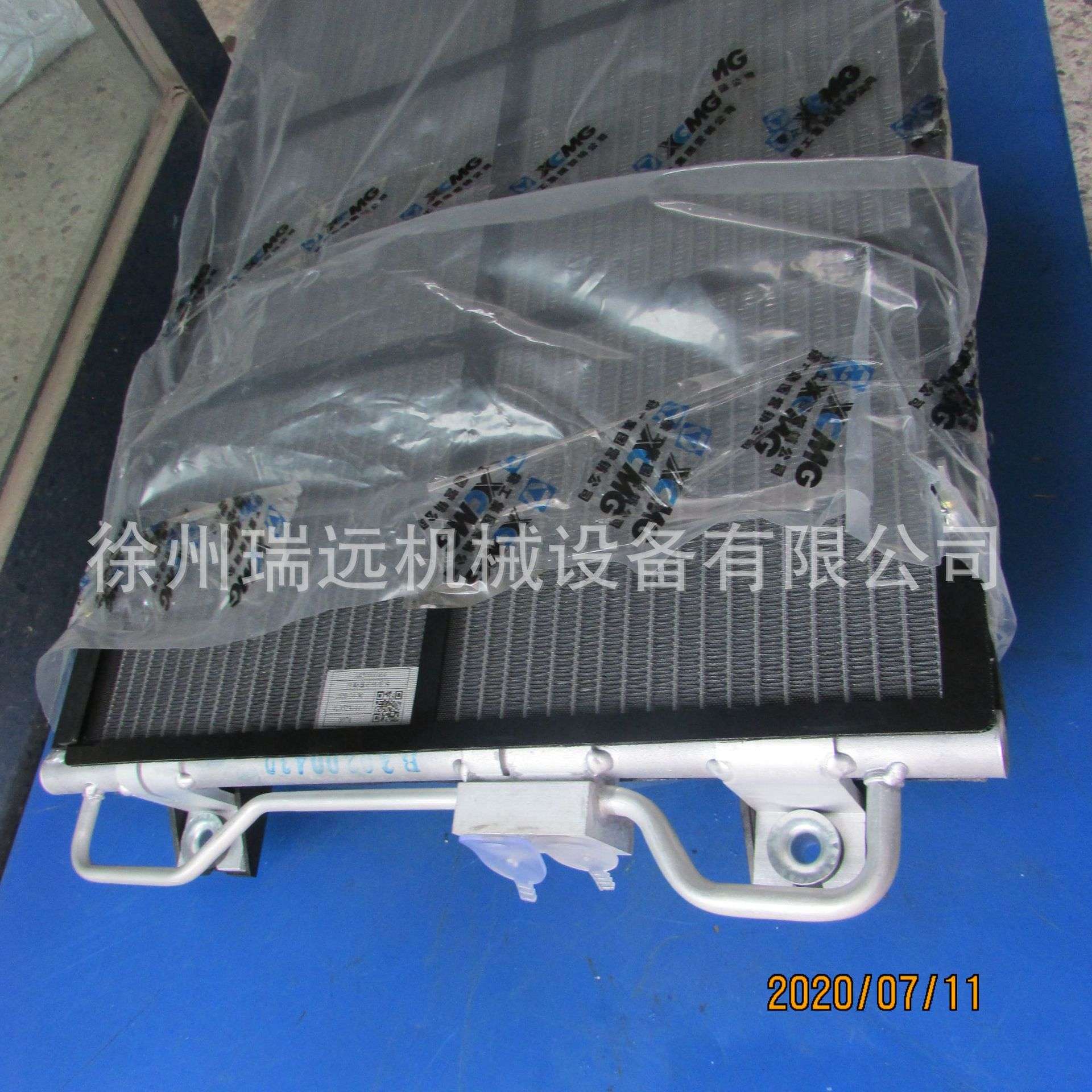 供应徐工装载机原厂配件803588826 ASYZY20399装载机冷凝器总成