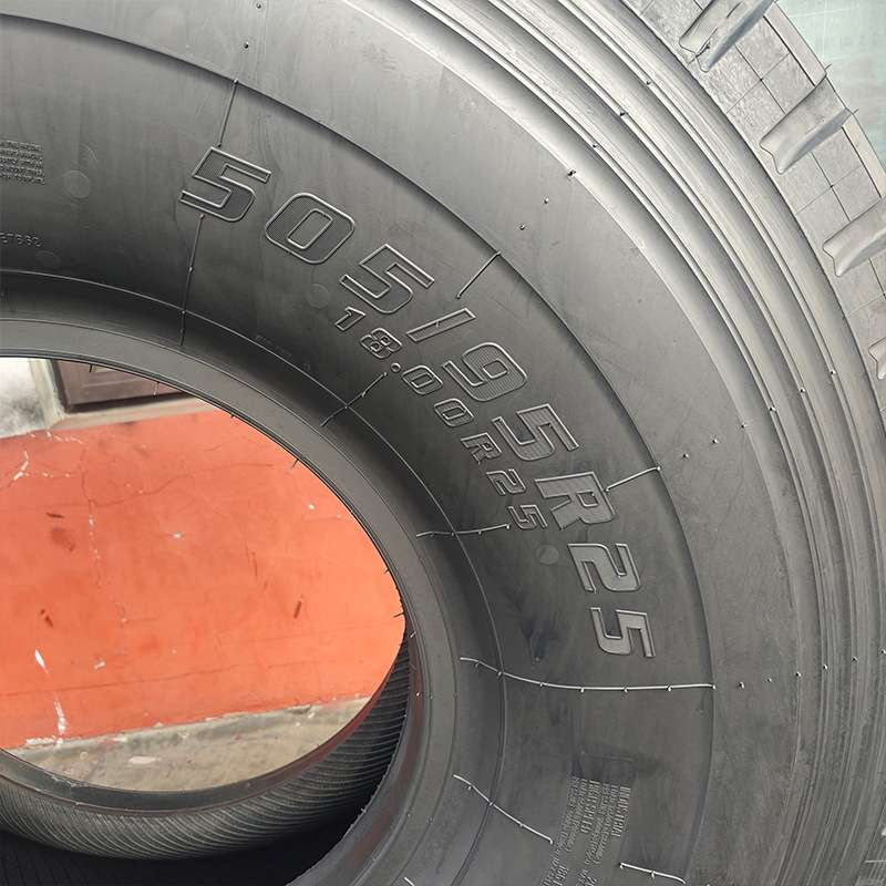 505/95R25吊车轮胎18.00R255吊车起重机工程机械钢丝耐磨轮胎