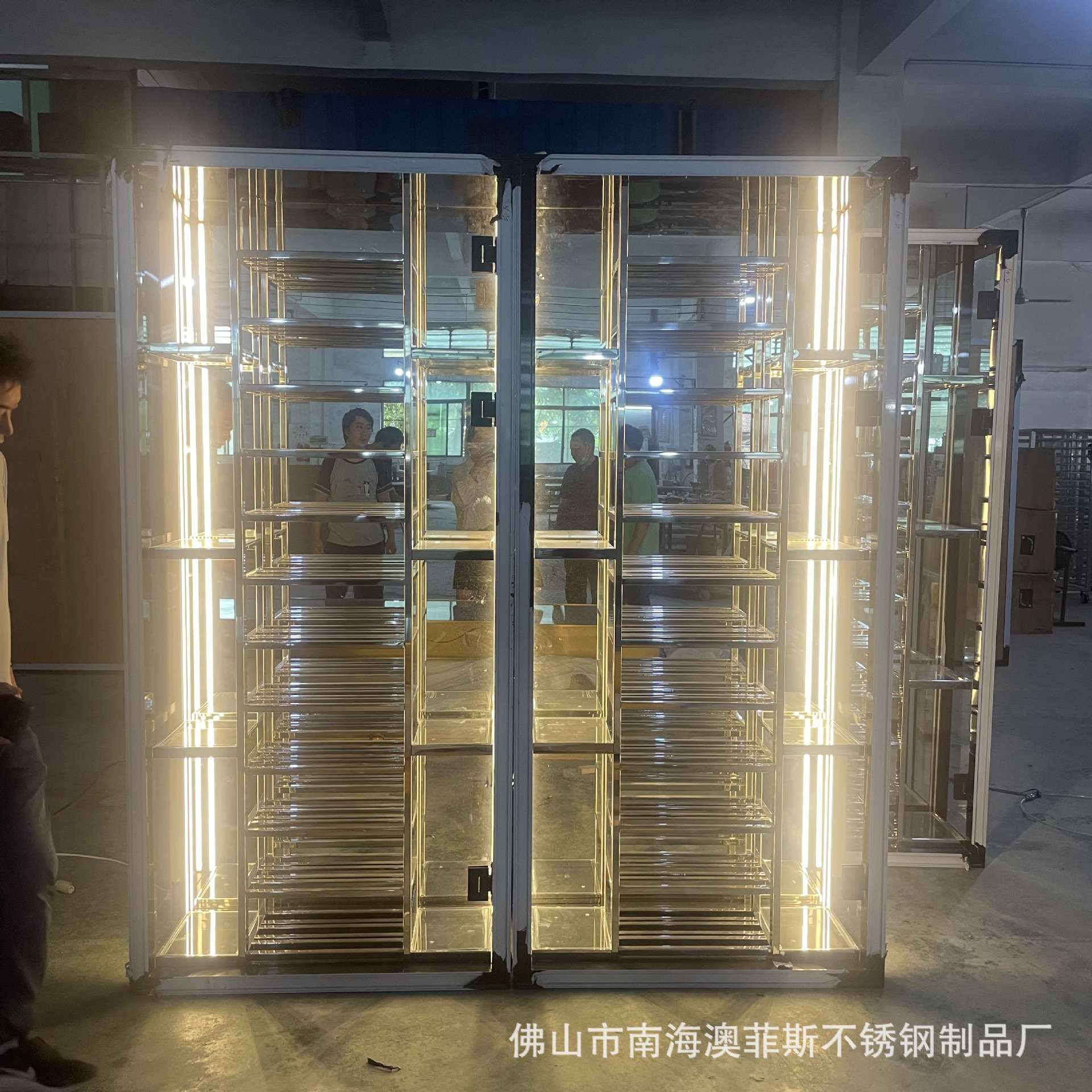 轻奢铁艺酒架多层落地红酒柜酒吧酒窖红酒收藏展示架收纳置物架