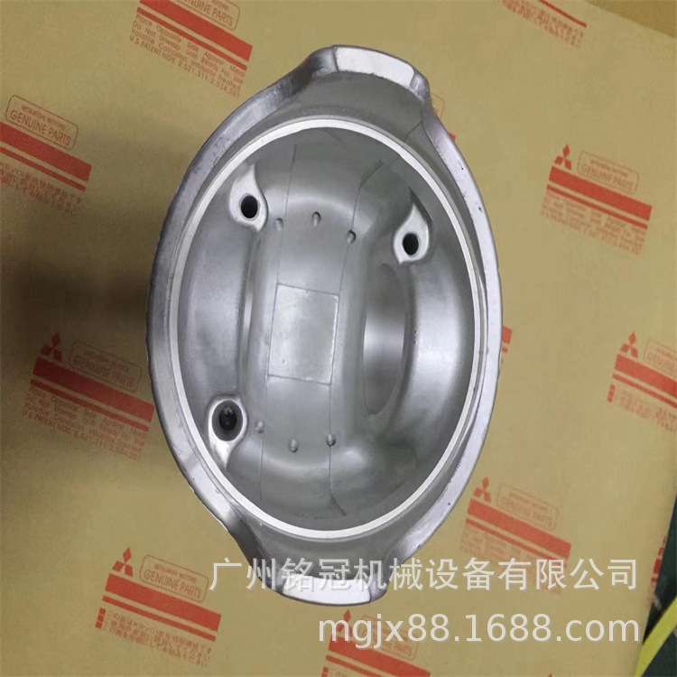 三一SY465-8 SY485-9神钢SK430-3 加藤HD1430-2 6D24发动机活塞