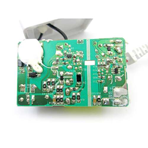 yinli茵莉30V600MA电源配接器YLS0241A-T300060充电器30v0.6a