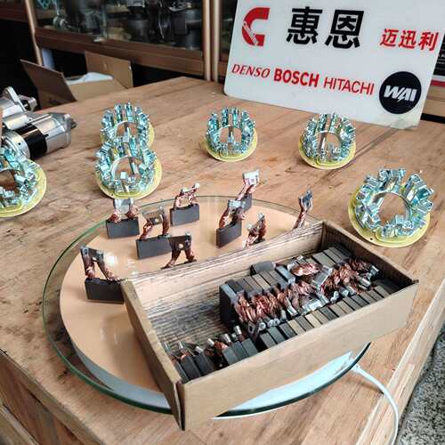 卡特启动马达碳刷 3T-9524 3T9524 3T-9524 3T9524 3T-9524