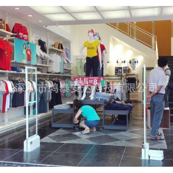 深圳广州中山东莞清远广东周边安装亚克力服装店防盗门-超市防盗