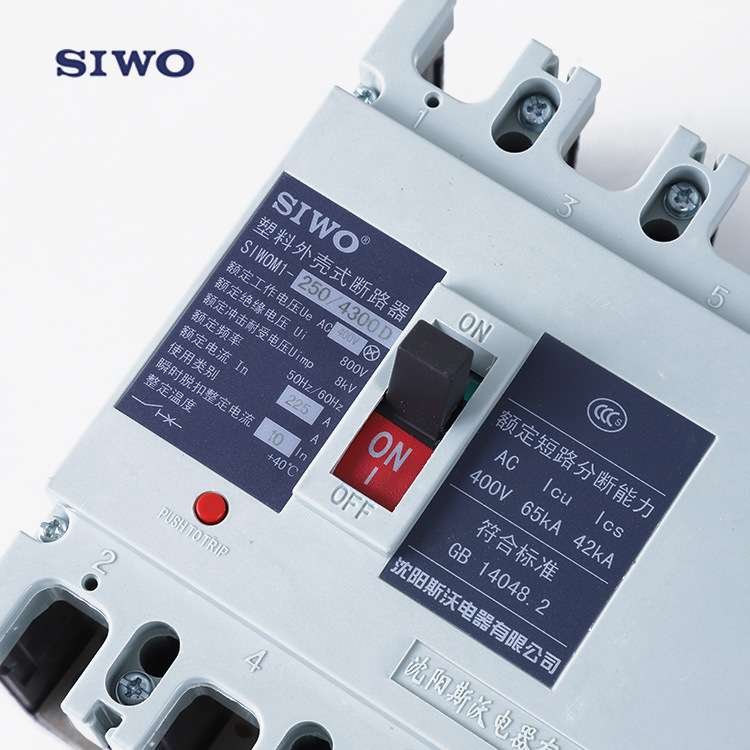 沈阳斯沃塑壳式断路器SIWOM1系列 SIWOM1-63~800 3极