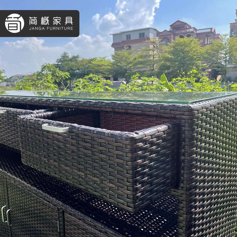 别墅泳池躺床藤编花园庭院日光浴躺椅度假村民宿花箱茶几组合配套
