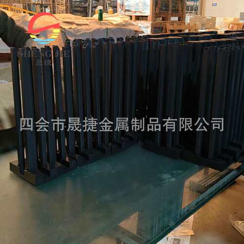 厂家新中式铝艺护栏别墅围栏庭院围墙栅栏铝合金护栏斜坡立柱底座