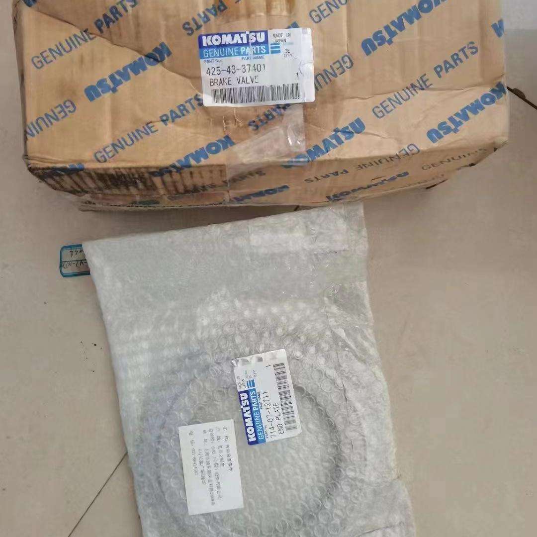 6D102配件机油泵水泵6741511110机油冷却6735612110进排气门缸盖