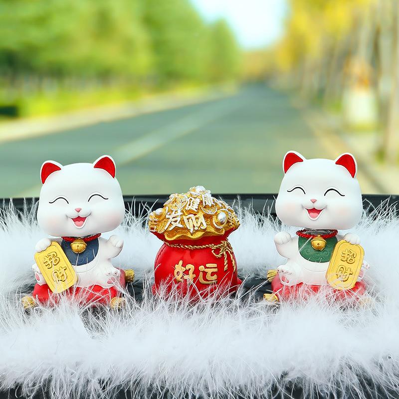 车载中控台装饰品汽车摆件创意可爱招财猫香薰座汽车内装饰用品