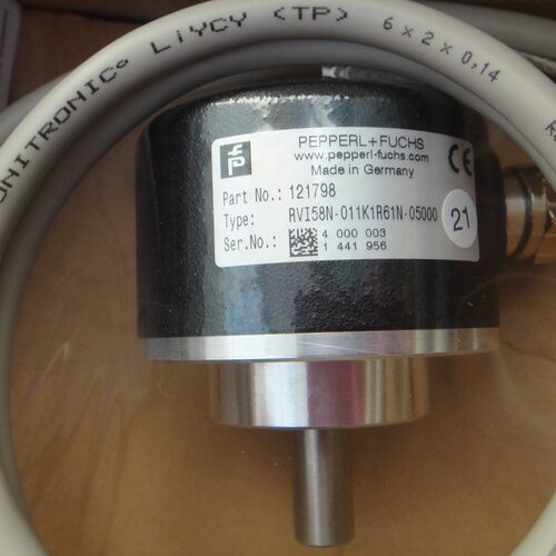 p*f实心轴编码器RVI58N-011AAA61N-02500厂家供应库存多多