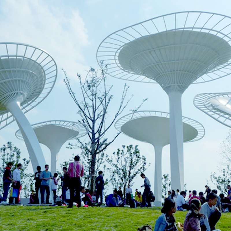 户外广场公园大型景区网红云朵秋千架异形圆柱不锈钢雕塑波浪花瓣