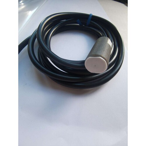 接近开关 E2EQ-X11D118-T 限位开关