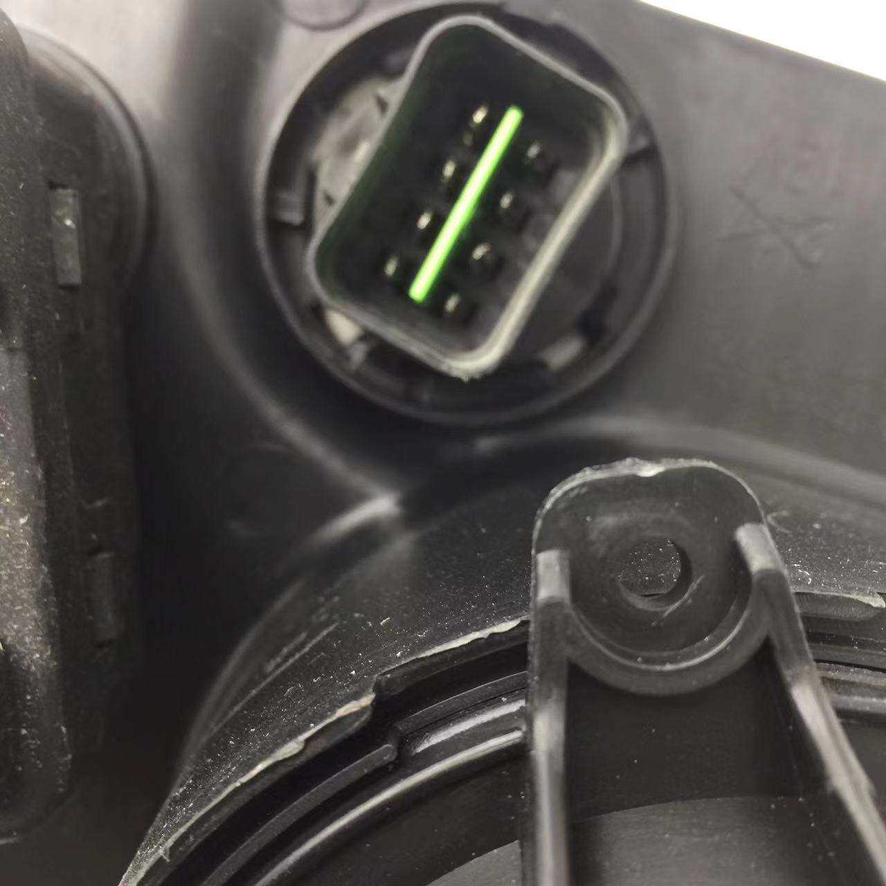 适用起亚狮跑大灯总成13-14-15-16新款狮跑前照明灯车头大灯原装