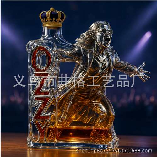 跨境爆款Ozzy Osbourne Memorial Whiskey Bottle造型威士忌酒瓶