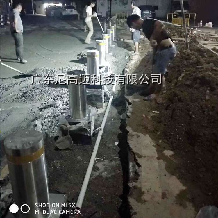 小学校园门外防撞景区升降柱挡车不锈钢路桩电动液压伸降车阻庄子